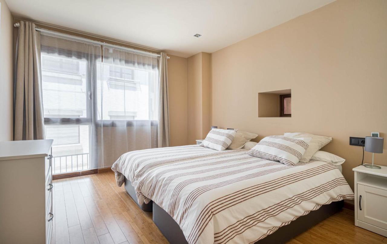 Apartamentos Calle Mayor 23 Llanes Kültér fotó